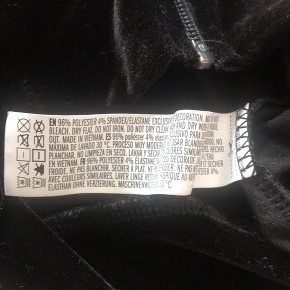 forever 21 Velour crop hoodie, size xs - Picture 3 of 3
